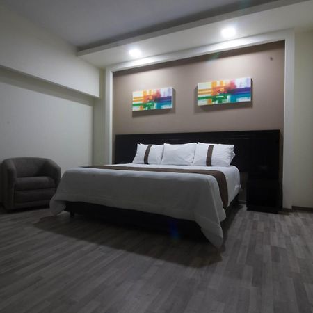 Smart Hotel Monterrei Exterior foto